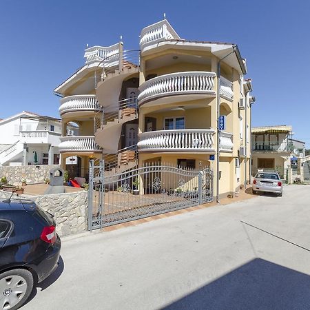 Apartmani Ana Juricev Vodice Extérieur photo