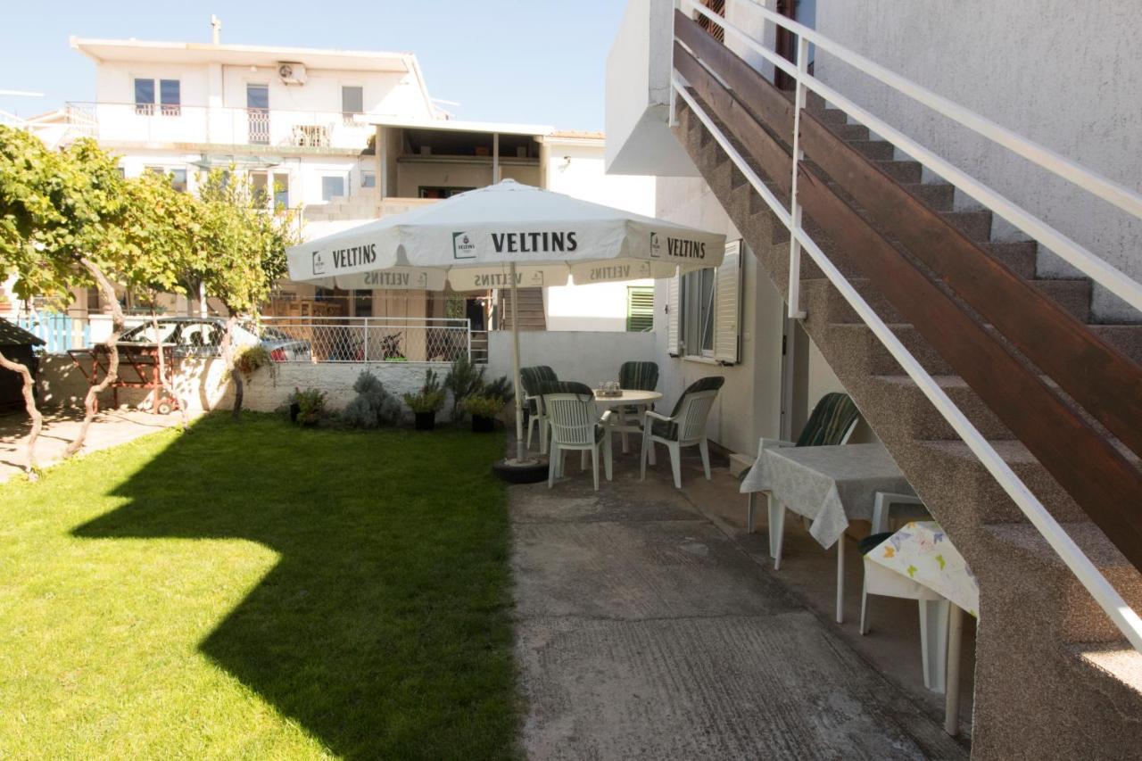 Apartmani Ana Juricev Vodice Extérieur photo