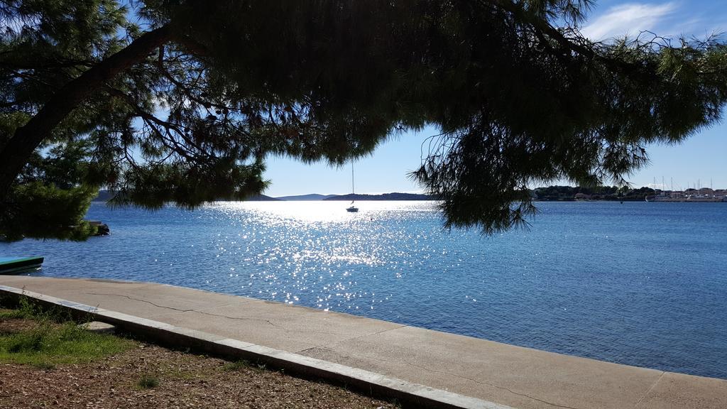 Apartmani Ana Juricev Vodice Extérieur photo