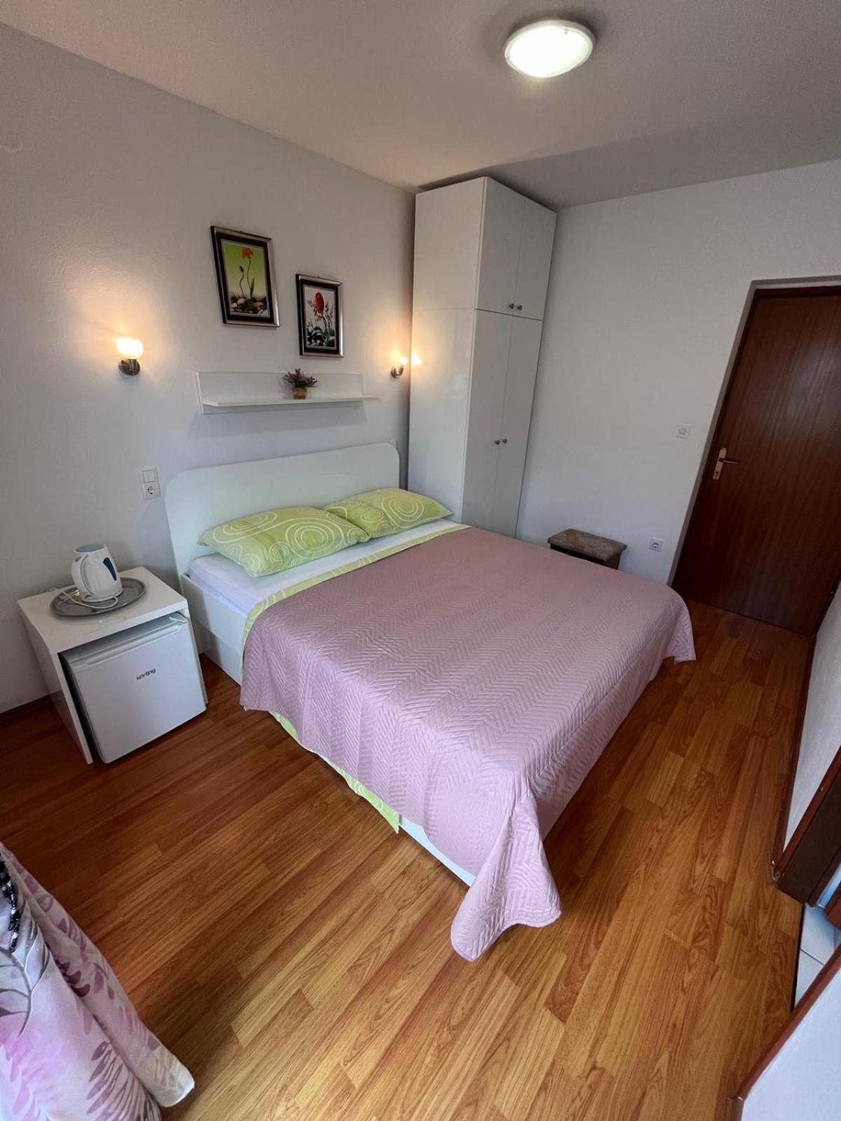Apartmani Ana Juricev Vodice Extérieur photo