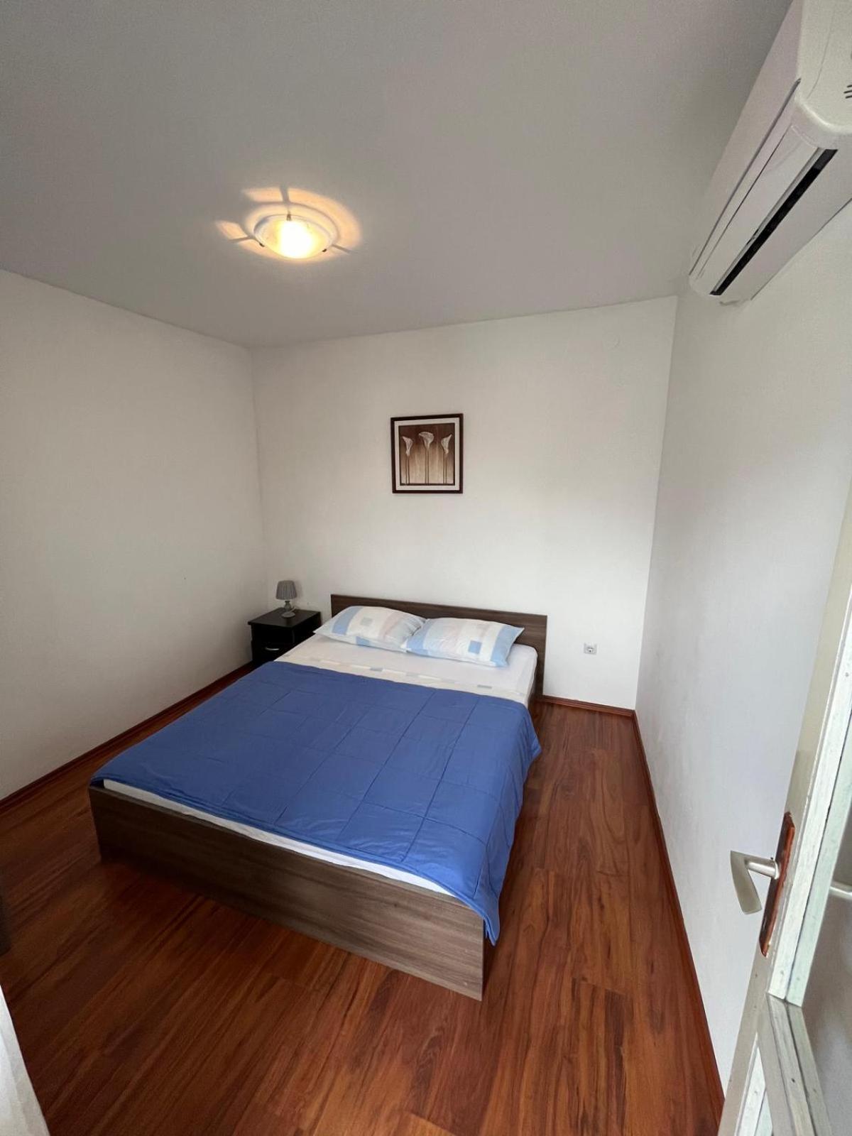 Apartmani Ana Juricev Vodice Extérieur photo