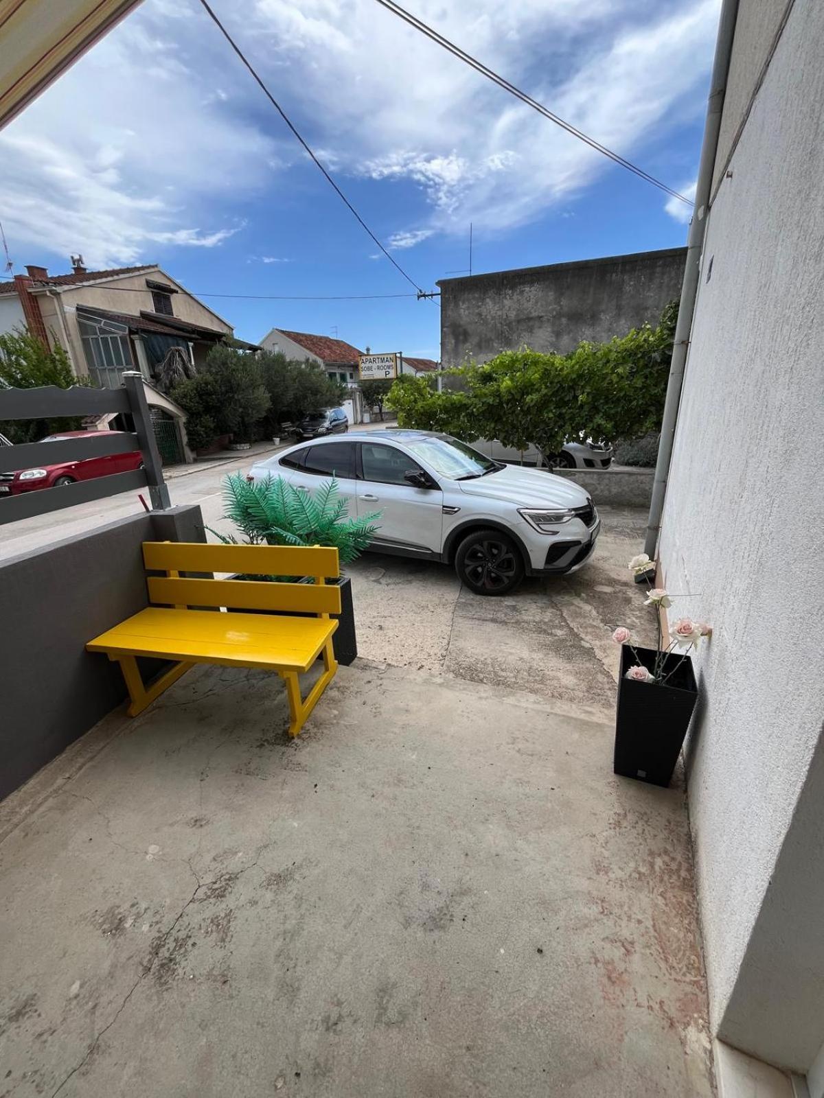 Apartmani Ana Juricev Vodice Extérieur photo